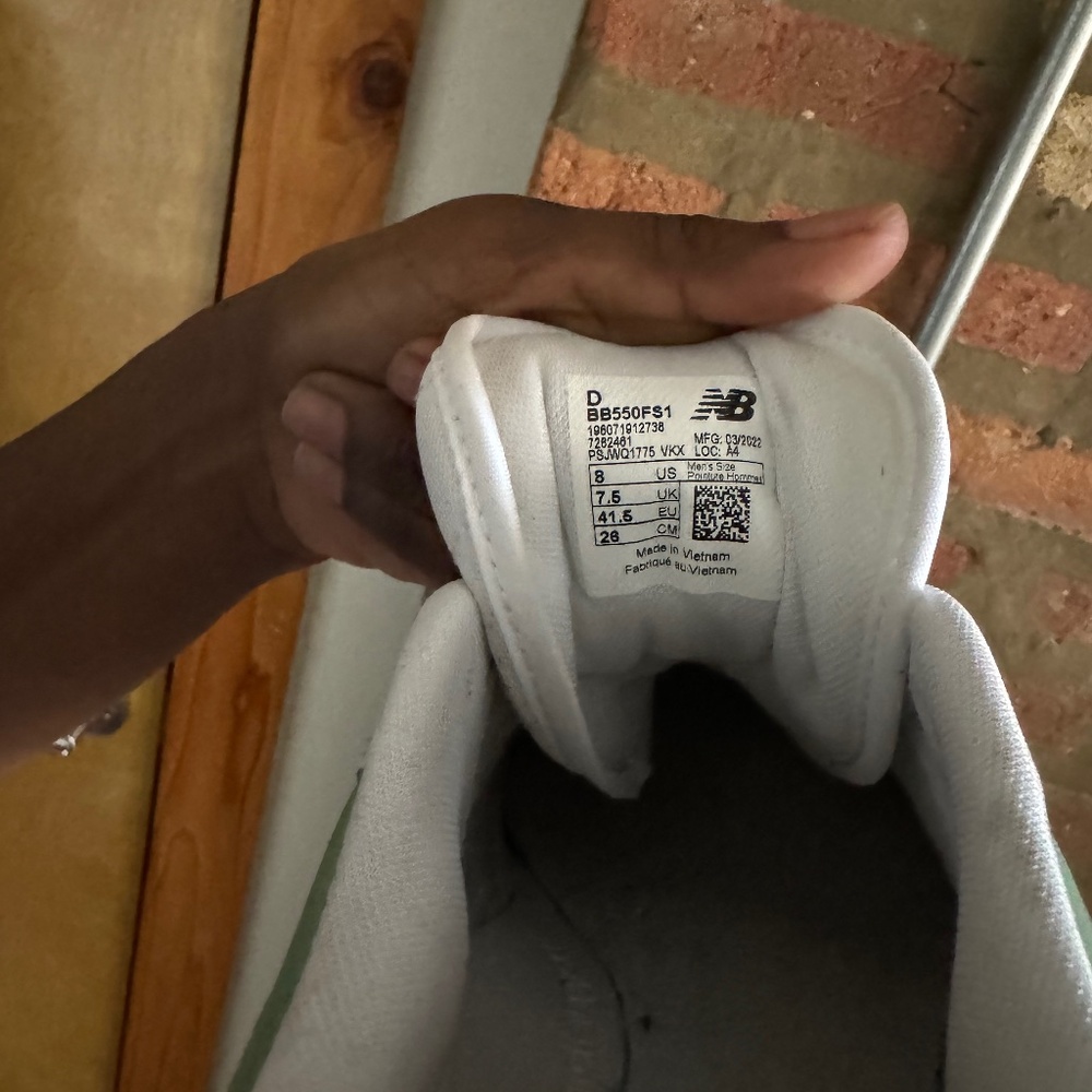 New Balance 550